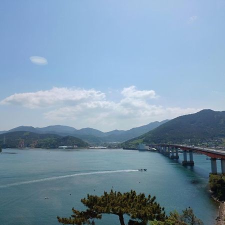 Tongyeong Bridge Hotel Ngoại thất bức ảnh